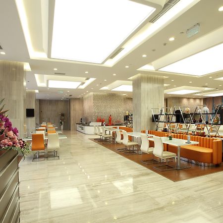 Holiday Inn Express Chengdu Wuhou By Ihg-Wuhou Temple And Jinli Экстерьер фото